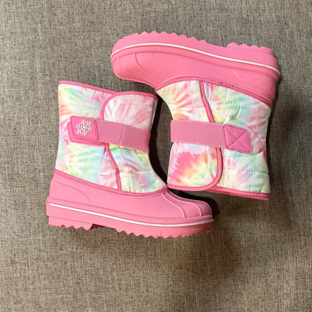 Children’s Place Snow boots size 1